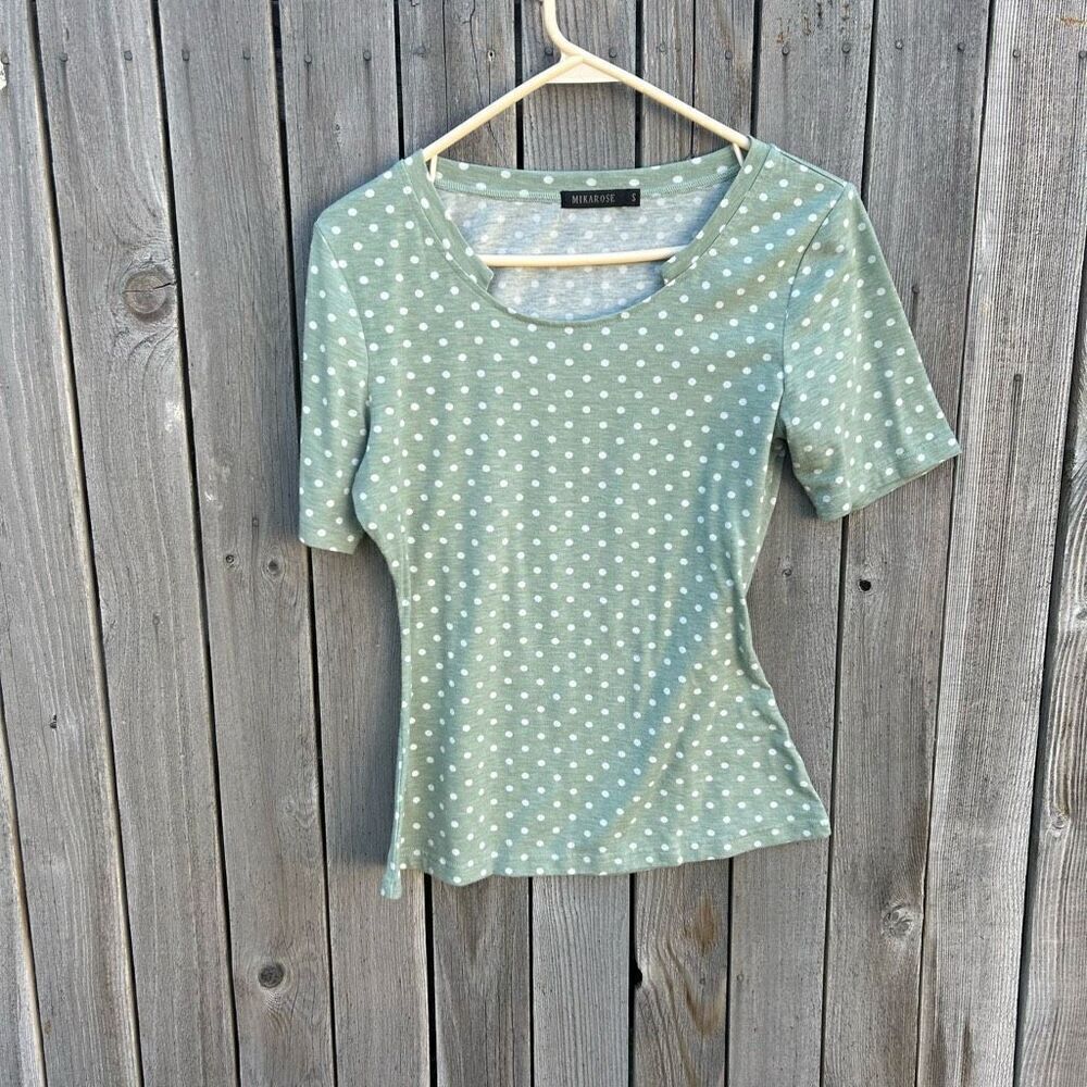 Mikarose blouse tshirt short sleeve polka dot size small